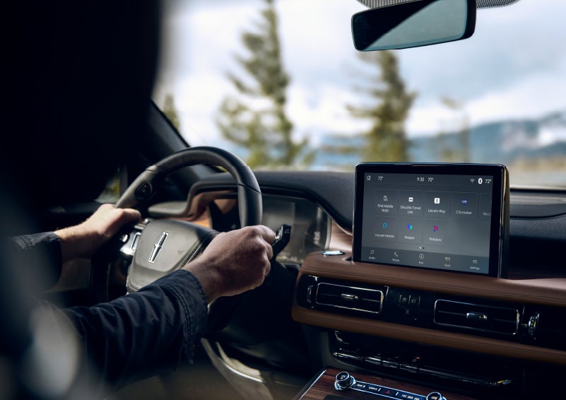 The center touch screen in a 2024 Lincoln Aviator® SUV is shown | Oliver Lincoln in Plymouth IN